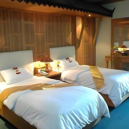 The Rich Hotel Nonthaburi Luaran gambar