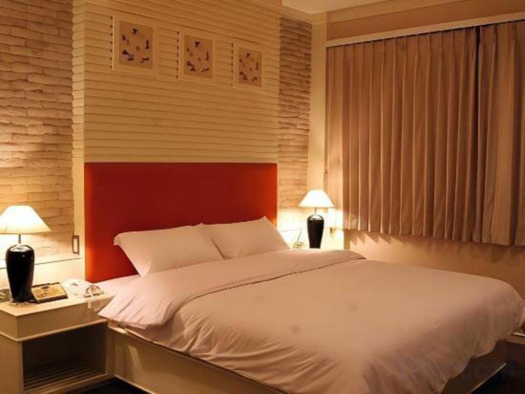The Rich Hotel Nonthaburi Luaran gambar