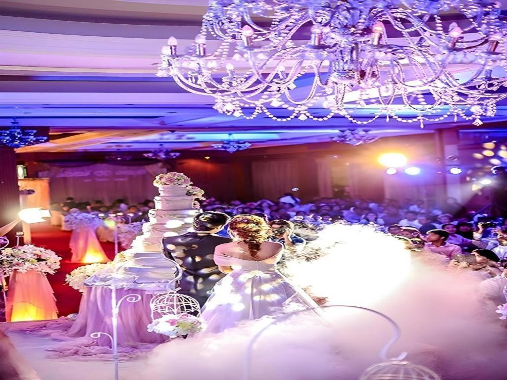 The Rich Hotel Nonthaburi Luaran gambar